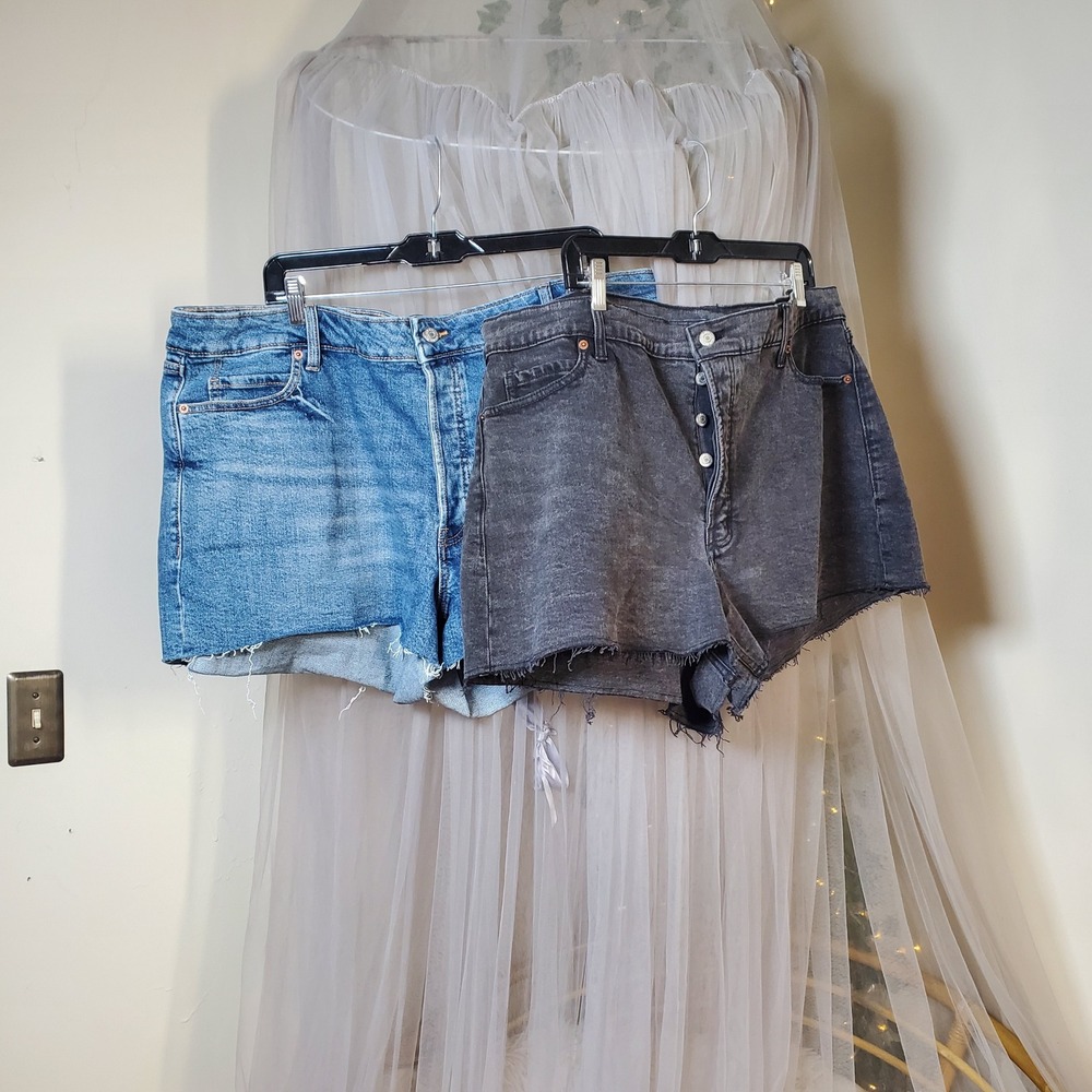 Old Navy Ski Hi Y2K Buttonfly Shorts 2 Pair Blue Black Denim Cut Off Size 22